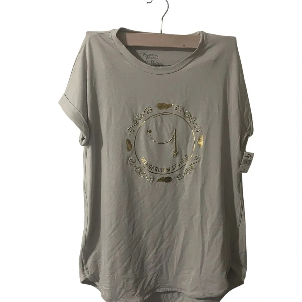 Universal Studios Wizarding World Harry Potter wingardium leviosa T Shirt Medium
